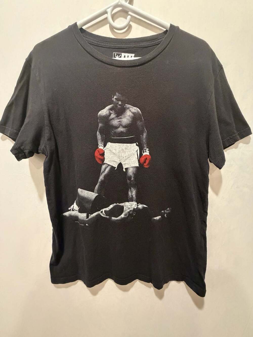 Muhammad Ali Sonny Liston Knockout Graphic T-Shirt Black Medium